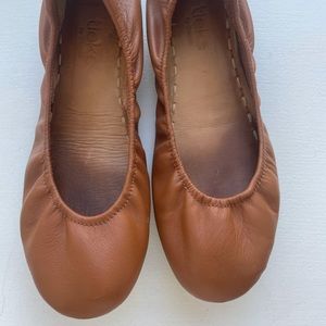 Tieks, Chestnut, size 7